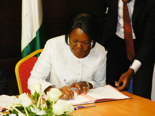Mme Kaba Nialé, Ministre auprès du Premier Ministre en charge de l´Economie et des Finances.