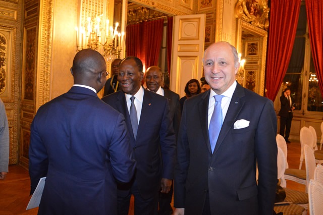 Le Prsident ivoirien, Alassane Ouattara a assist  la Signature du 2me C2D entre la France et la Cote dIvoire , le 03 dcembre 2014,au Quai dOrsay.