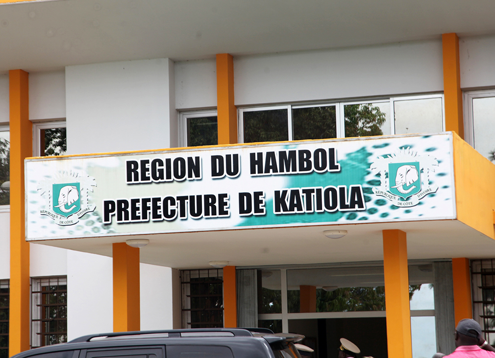 A l´occasion du lancement de la rhabilitation de la route Bouak-Katiola-Ferkessdougou